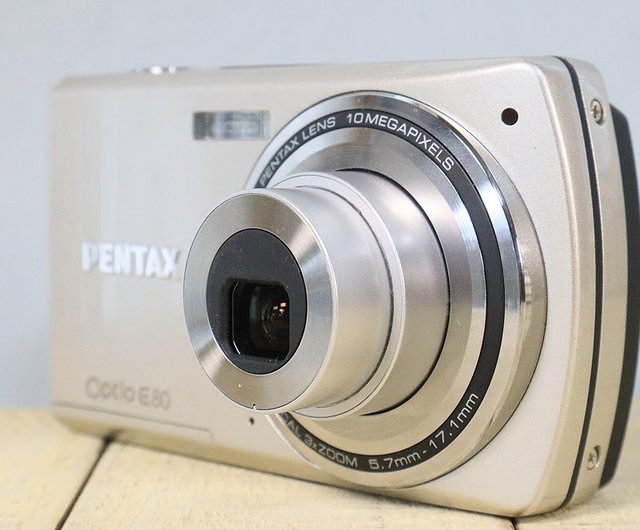 完動品】PENTAX Optio E80 コンパクトデジタルカメラ S/N 1128548 P015 - ショップ mi-na カメラ - Pinkoi