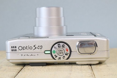 完動品】PENTAX Optio S40 コンパクトデジタルカメラ S/N