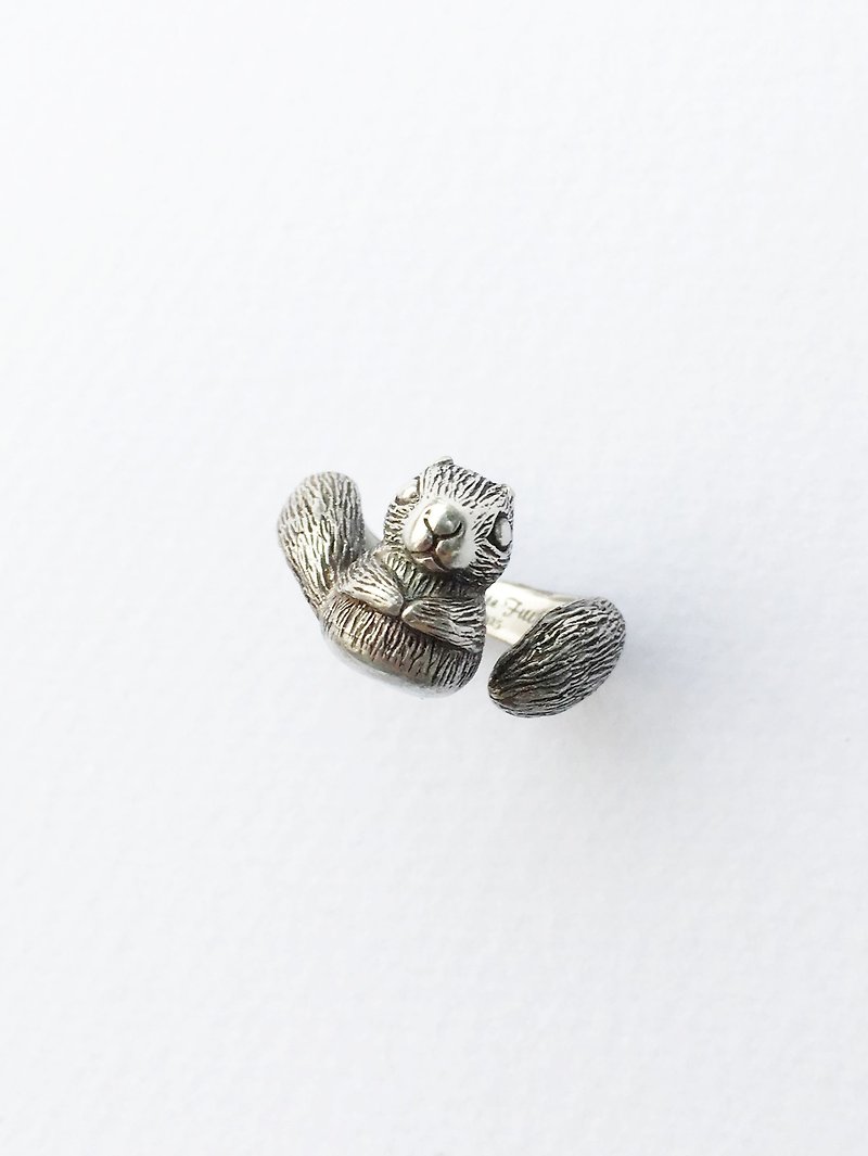 Petite Fille handmade silver squirrel sterling silver ring - แหวนทั่วไป - โลหะ สีเงิน