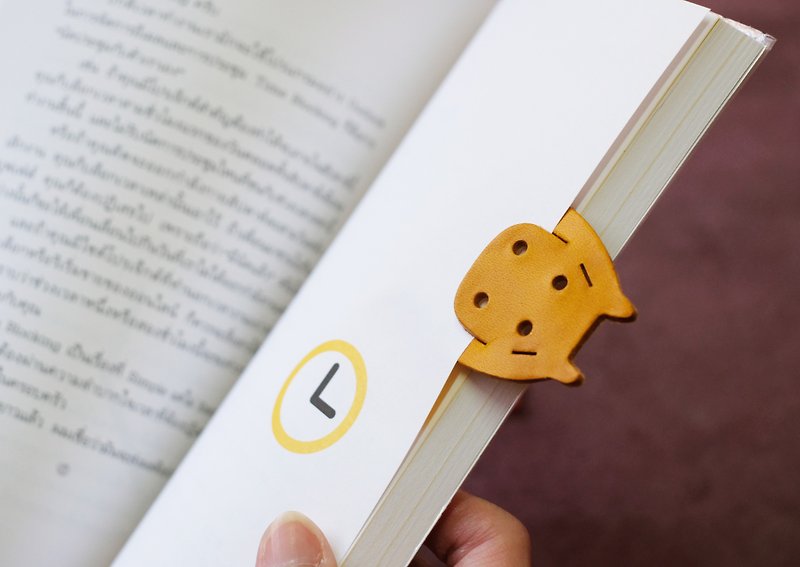 Leather Bookmark / Animal Bookmark / Gift for Book Lovers - Hippopotamus Yellow - 書籤 - 真皮 黃色