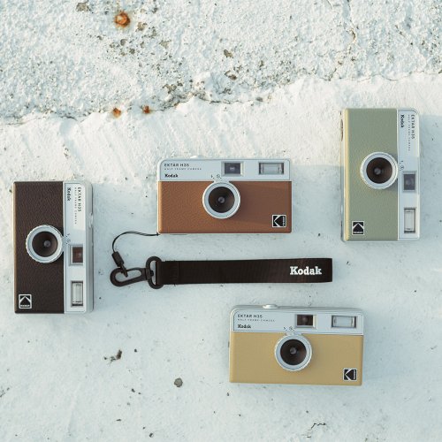 Kodak Ektra H35 フィルムカメラ グリーン Amazon | コダック(Kodak) 【国内正規品】 フィルムカメラ EKTAR