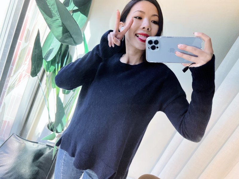 Dark black blue, short front and long slits, antique cashmere sweater, cashmere sweater - สเวตเตอร์ผู้หญิง - ขนแกะ สีน้ำเงิน
