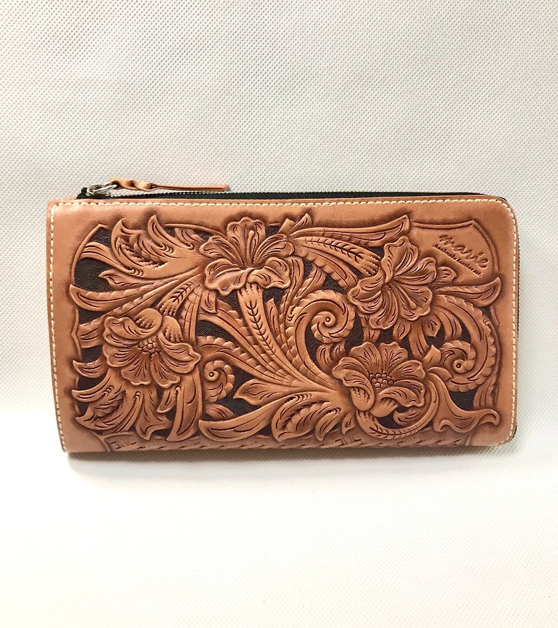 leather wallet leather carving leather card case long wallet long wallet - Wallets - Genuine Leather Brown