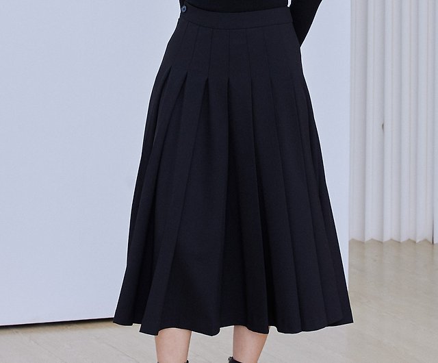 Black High Waist Pleated Woolen Skirt