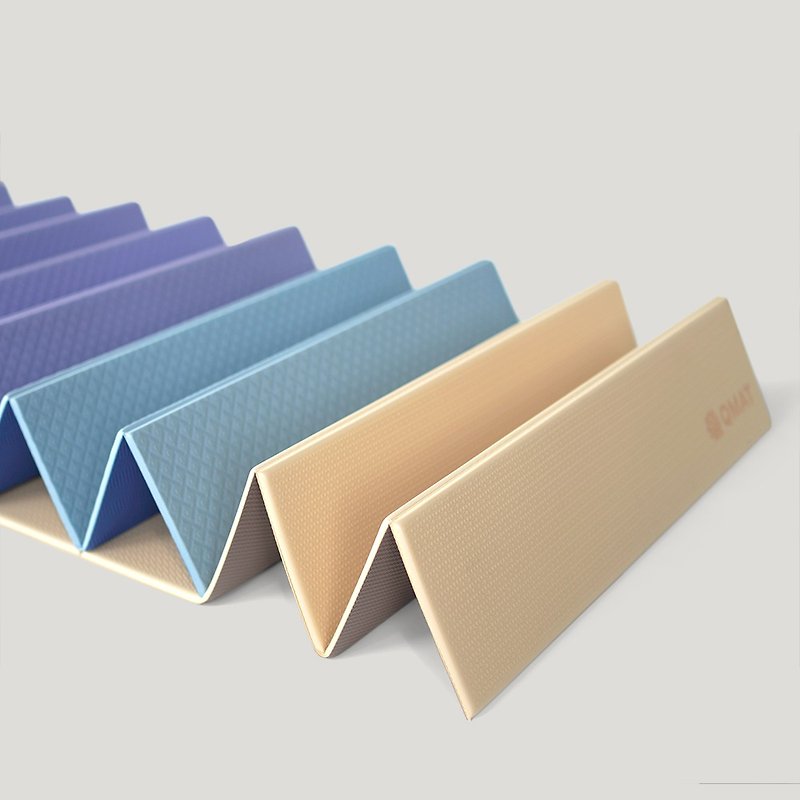 【QMAT】6mm folding yoga mat - two-color made in Taiwan - เสื่อโยคะ - วัสดุอีโค หลากหลายสี