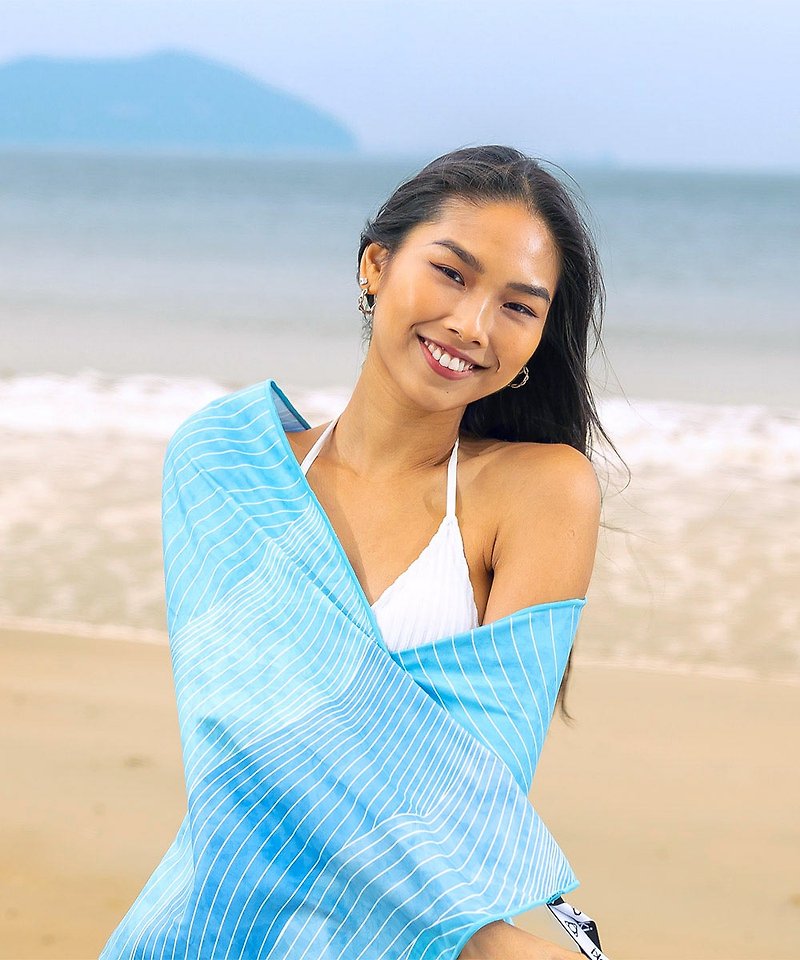 【POKI】魔幻海浪快乾運動便攜多用途毛巾 - 運動用品/健身器材 - 聚酯纖維 藍色