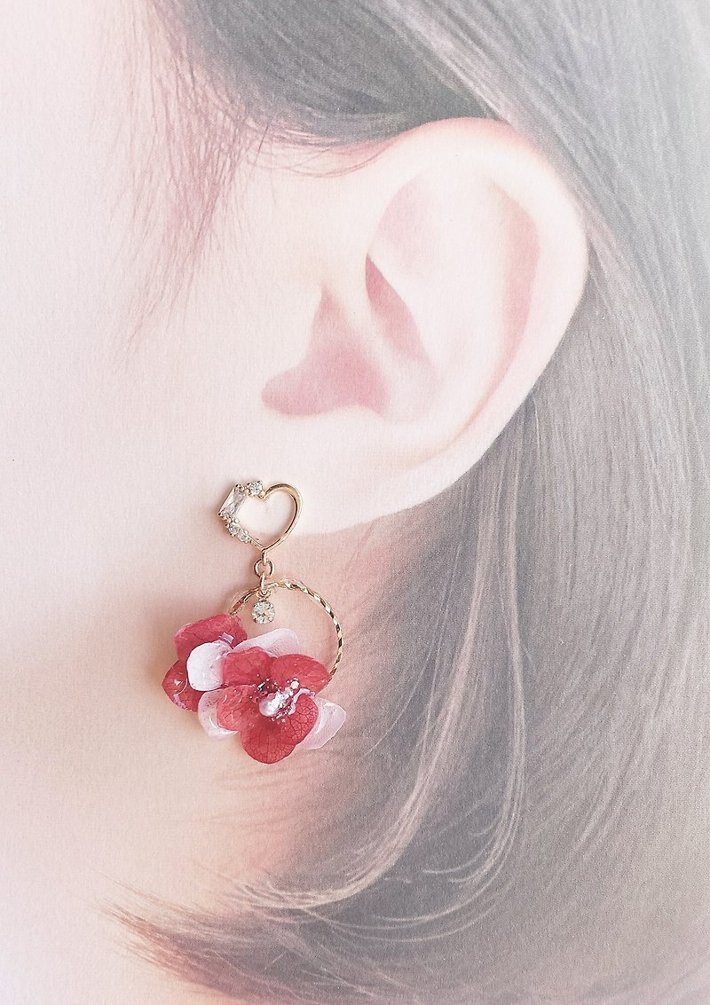 Aimer - 耳環/耳夾 - 植物．花 紅色