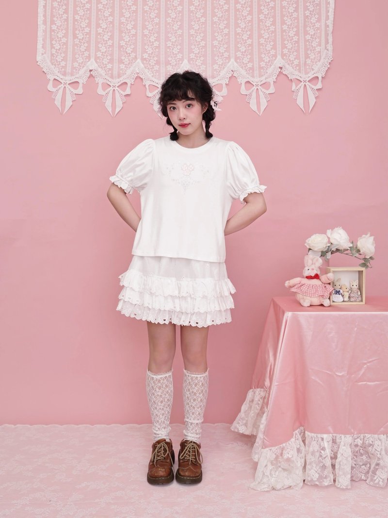 法式少女 蝴蝶結刺繡花邊蛋糕短裙 - 裙子/長裙 - 其他材質 白色