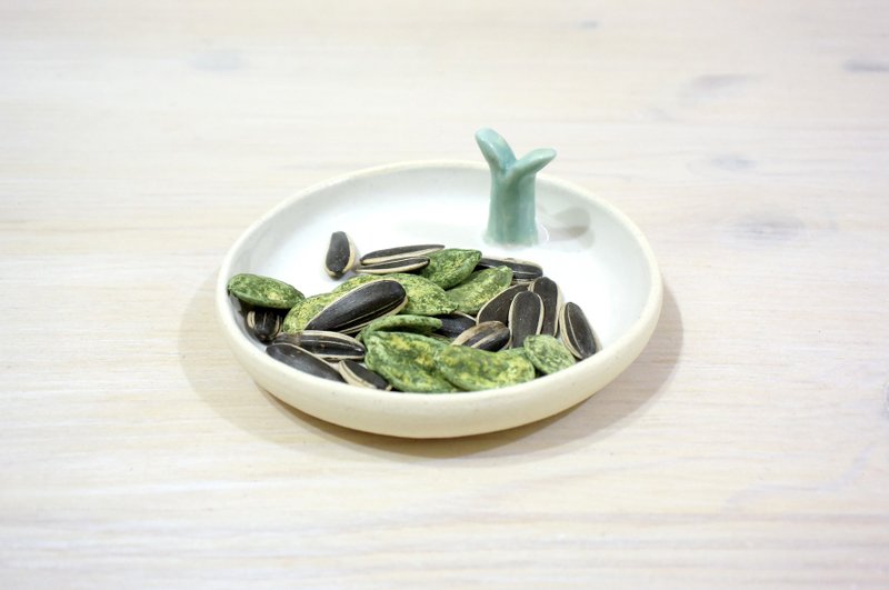 【好器】豆苗小碟_陶瓷餐具 - 碟子/醬料碟/醬油碟 - 陶 白色
