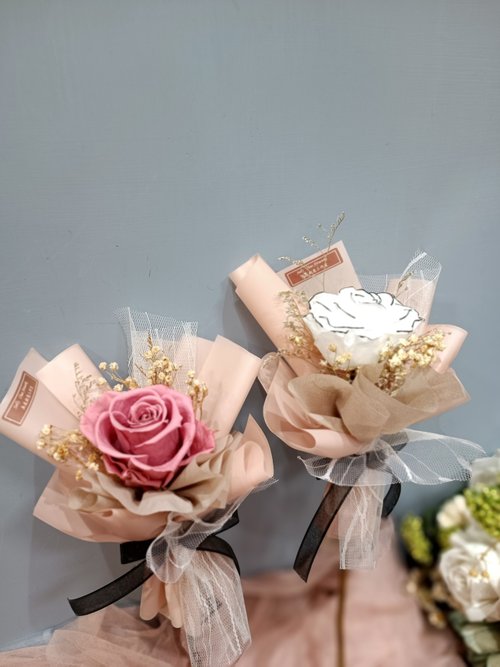 Valentine's Day Gift The One and Only You Everlasting Flower Bouquet - Shop  youngsflower Dried Flowers & Bouquets - Pinkoi