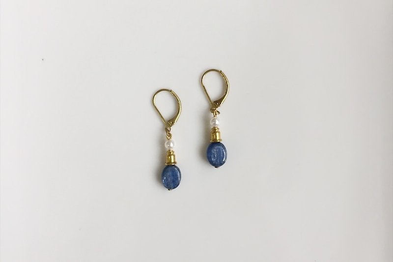 Lan Yu natural stone brass modeling earrings - ต่างหู - โลหะ สีน้ำเงิน