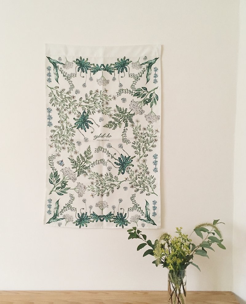 sybil-ho white green grass flower 43 x 70cm hanging cloth/ small curtain - ม่านและป้ายประตู - เส้นใยสังเคราะห์ สีเขียว