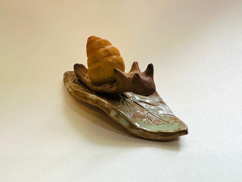 Slowly and longly - snail not snail - Items for Display - Pottery 