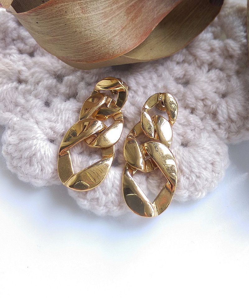 Vintage Jewelry 西洋古董飾品 金色調 復古鍊條 針式耳環 - 耳環/耳夾/耳骨夾 - 其他金屬 紫色