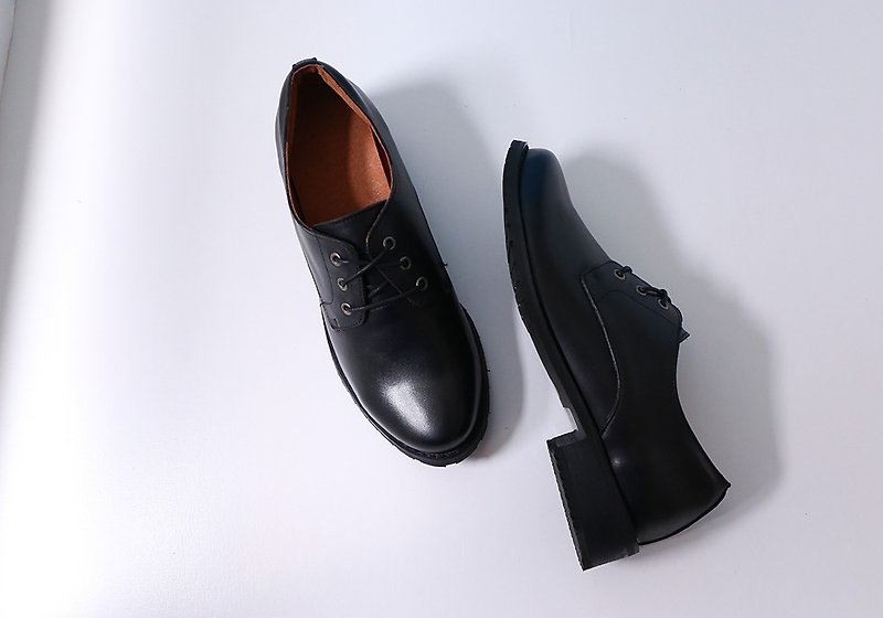 Three-piece leather derby strap solid wood root shoes plus size can be customized goods black - รองเท้าอ็อกฟอร์ดผู้หญิง - หนังแท้ สีดำ