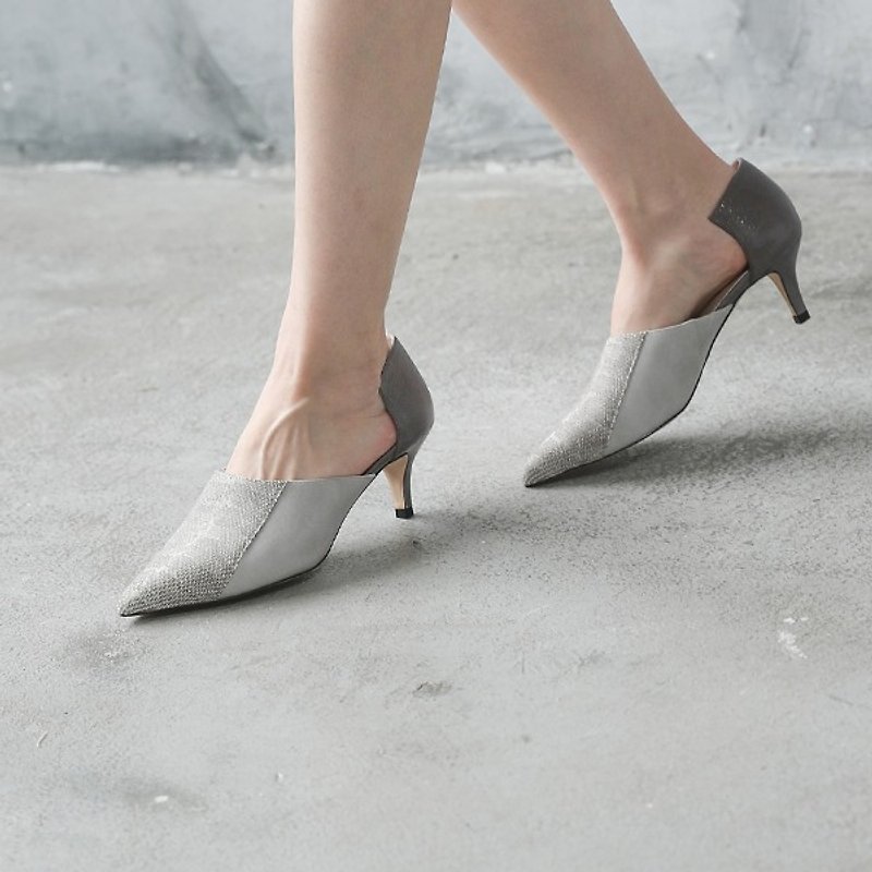 Block hollowed out double leather stitching retro low heel pointed shoe ash - High Heels - Genuine Leather Gray