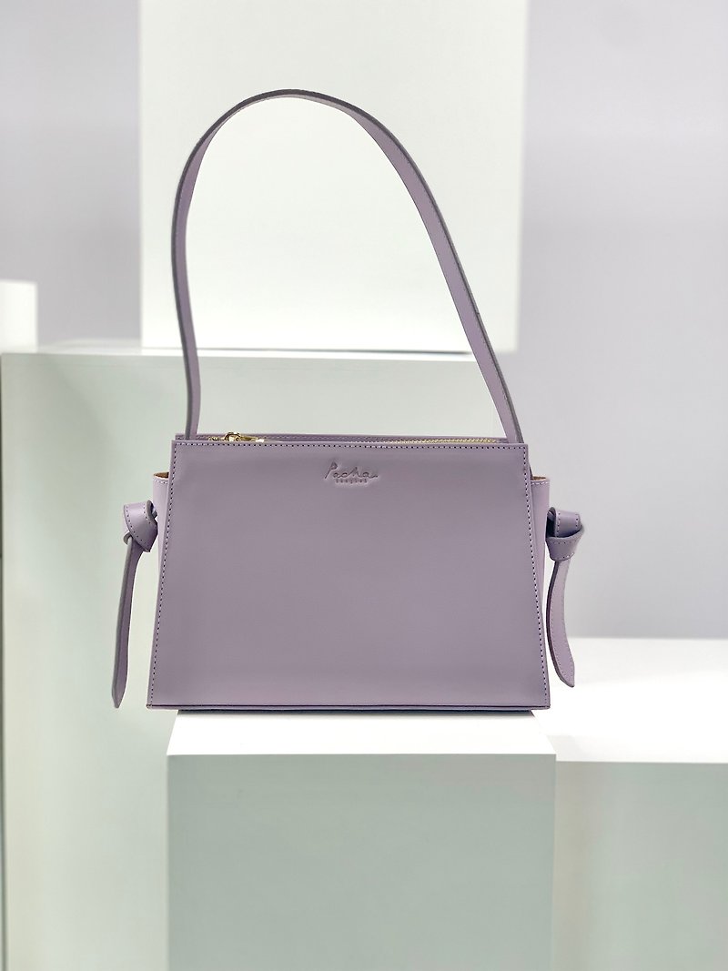 'Venus' Leather shoulder bag in Lilac - Handbags & Totes - Genuine Leather Purple