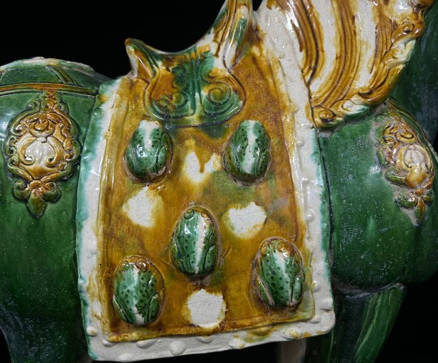 唐三彩の彫刻の模様の印影の箱コンパクトの置物 真葛窯 二代 宮川香山(作) 青磁釉 獅子置物 共箱 | 古美術ささき
