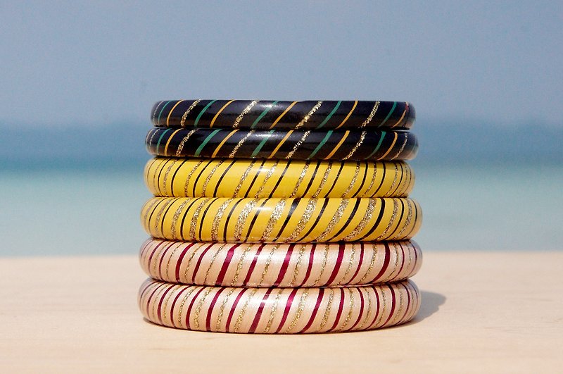 Handmade Cosmos Bangle/Gradation Bracelet/Natural Resin Bracelet/Handmade Bracelet-Zebra Pattern Color Line - สร้อยข้อมือ - วัสดุกันนำ้ หลากหลายสี