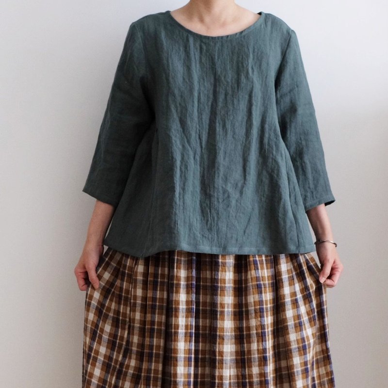 日常手作服 森林綠空氣感傘型七分袖罩衫 水洗亞麻 - 女上衣/長袖上衣 - 棉．麻 綠色