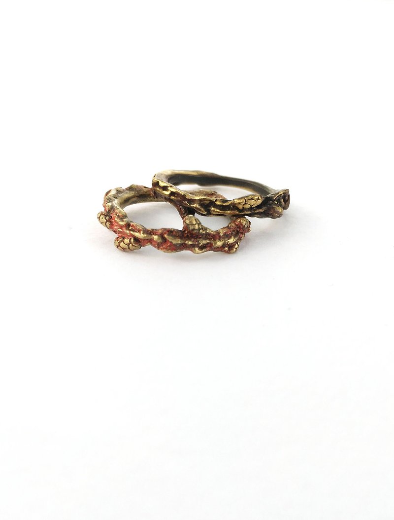 〔Petite Fille 〕Vintage風格 黃銅復古植物戒指 - 戒指 - 其他金屬 金色