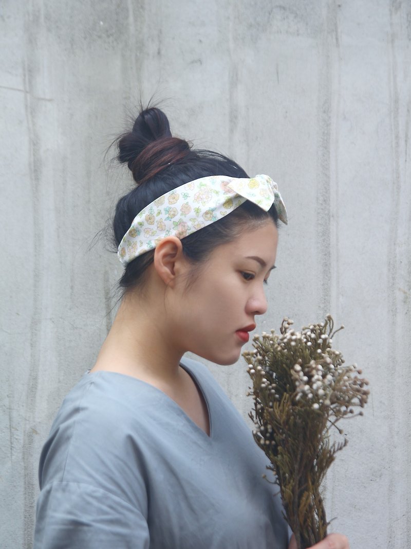 【畫廊系列】慕夏之晨 手工綁帶鬆緊髮帶 - 髮帶/頭箍 - 棉．麻 白色