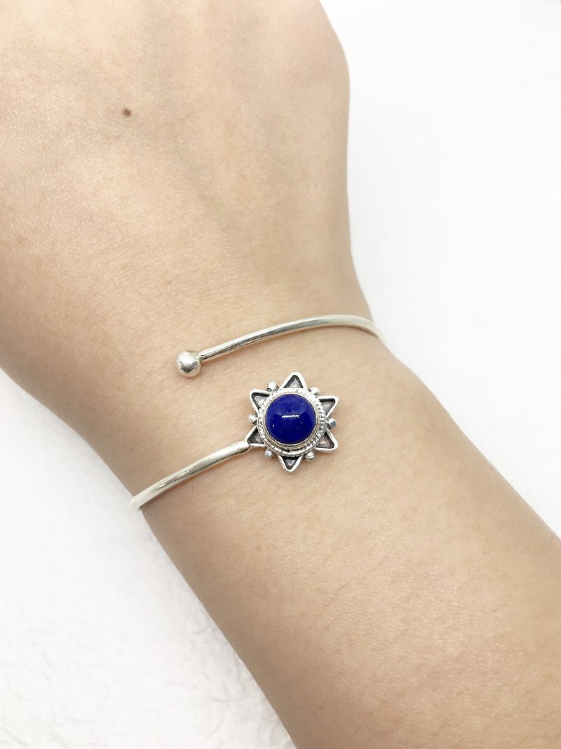 青金石925純銀星星設計手環手鐲 尼泊爾手工鑲嵌製作 - 手鍊/手鐲 - 寶石 藍色