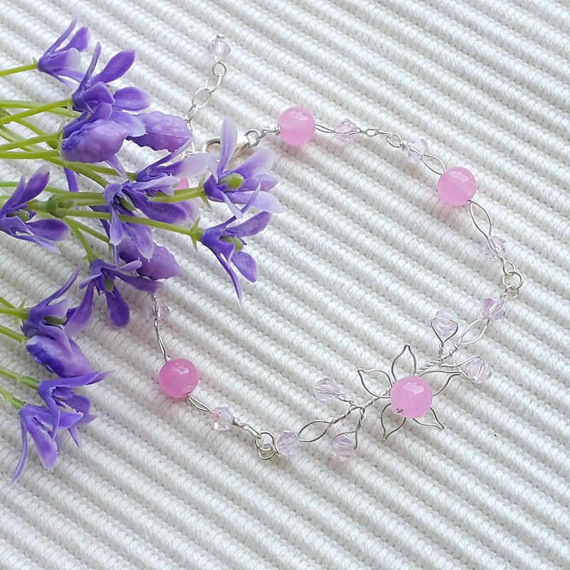 Fine Crafted Flower Bracelet - Bracelets - Other Materials Pink