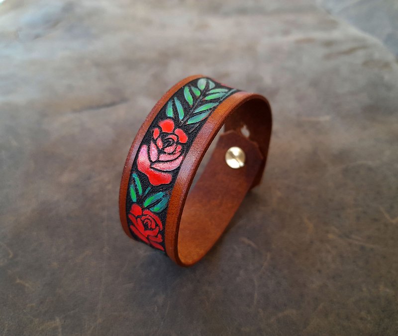 Hand Painted Red Rose Vine Leather Cuff Bracelet, Rose Floral Leather Bangle - 手鍊/手鐲 - 真皮 紅色