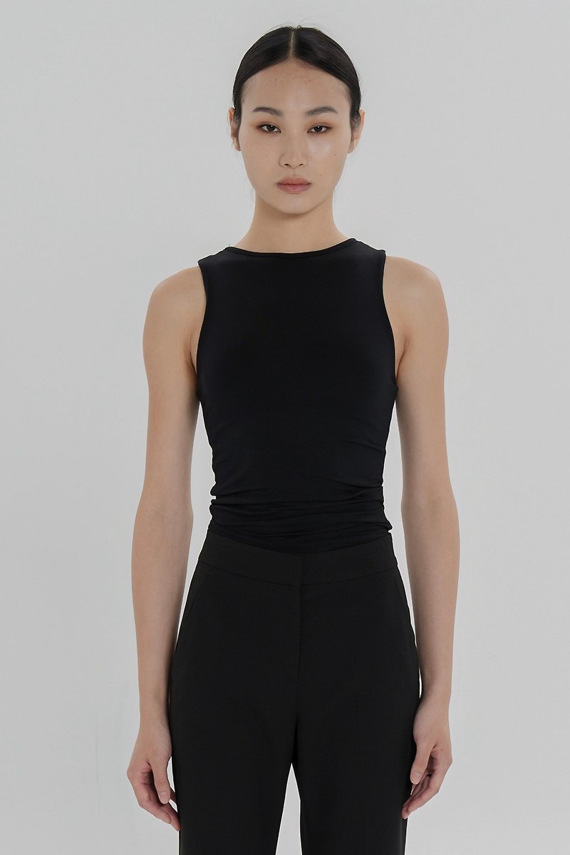 Modal Asymmetric Styling Vest - Black - เสื้อกั๊กผู้หญิง - ผ้าฝ้าย/ผ้าลินิน สีดำ