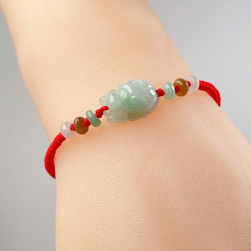 Ice green jade ladybug braided bracelet | Natural Burmese jade A grade jade | Gift giving - สร้อยข้อมือ - หยก สีเขียว