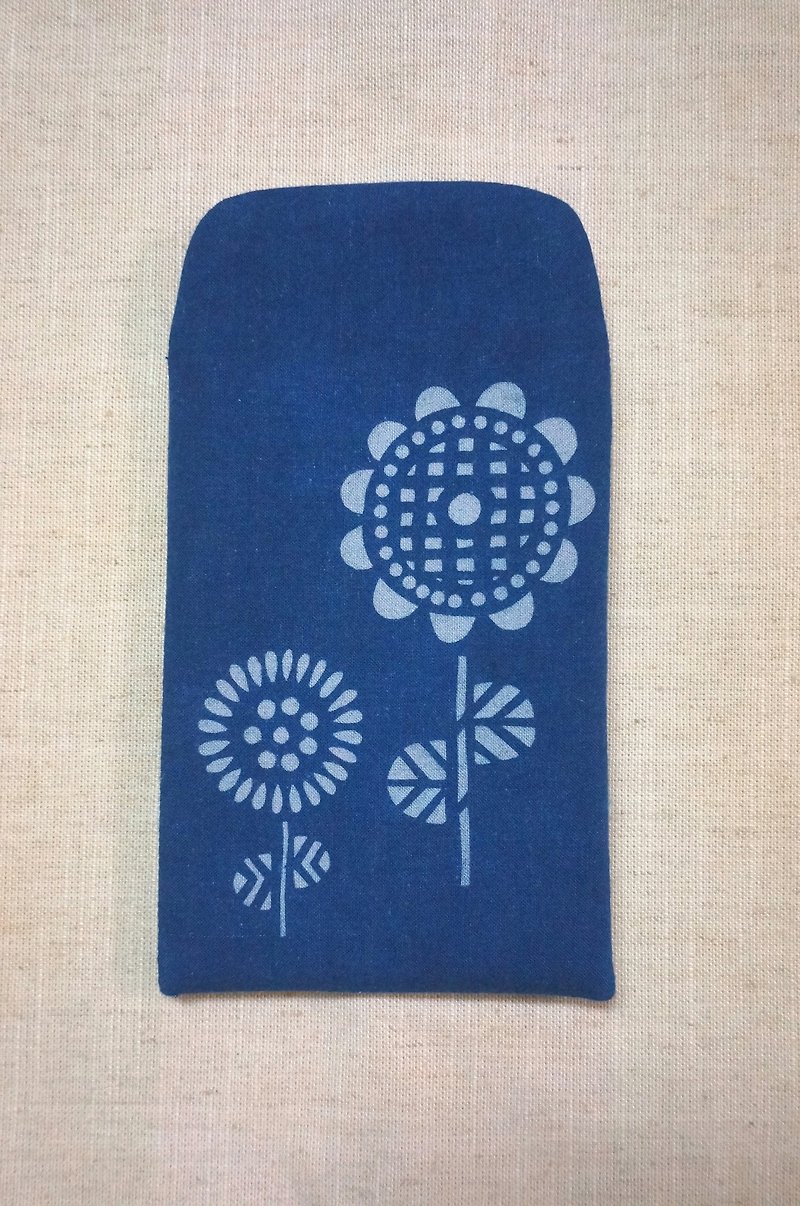 Blue Dyed Blue Sunflower Phone Case - Phone Cases - Cotton & Hemp Blue