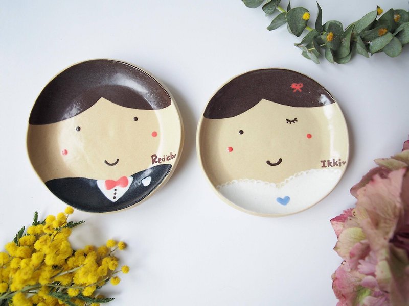 甜蜜小夫妻 婚禮對盤組 (加名字款) - 花瓶/花器 - 陶 咖啡色