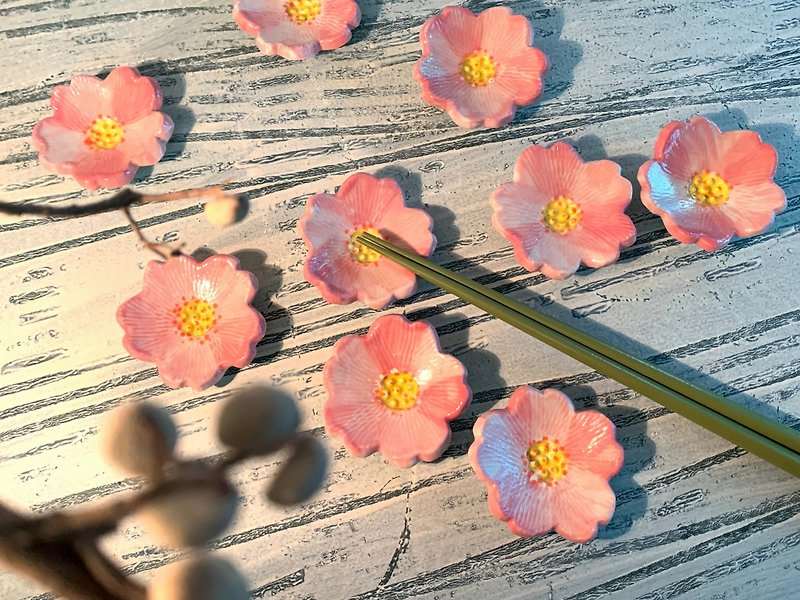 ポー鮮やかなピンクの桜開花箸置き（完売後に再製造）_陶器箸置き - 箸・箸置き - 陶器 ピンク
