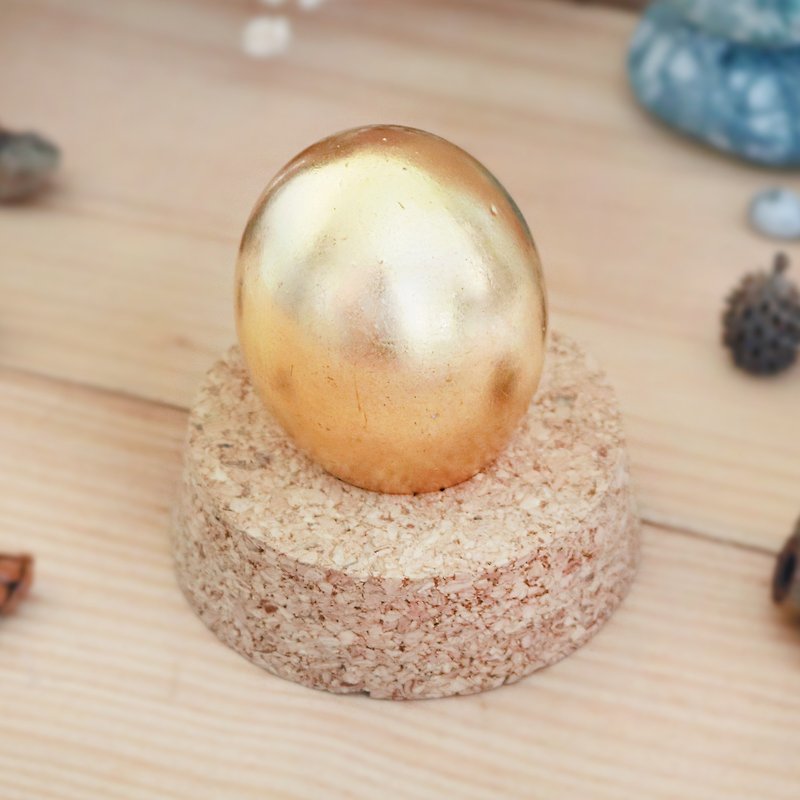 Golden egg - Items for Display - Pottery 
