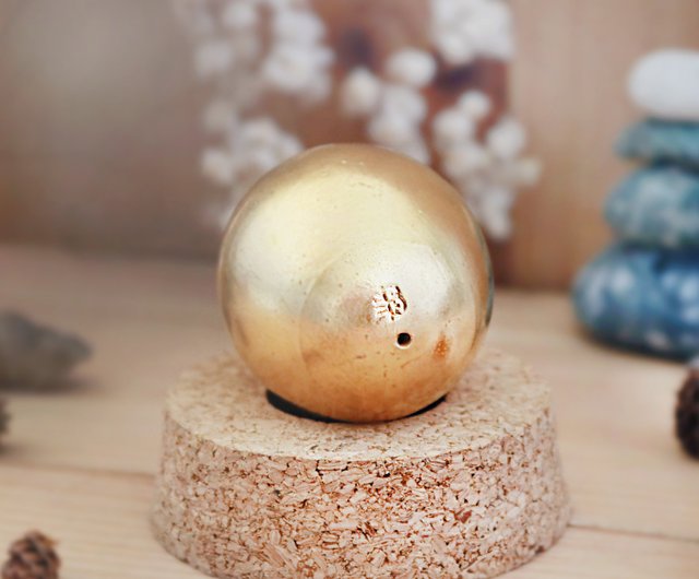 金の卵 置物 彫刻 フィギュア