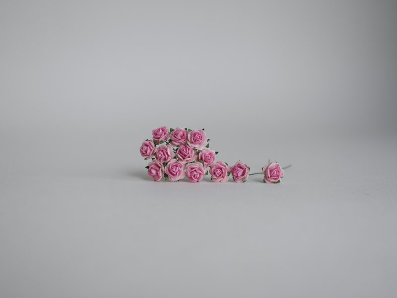 Paper Flower, 100 pieces mulberry rose size 0.8 cm. two tone pink magenta color. - Other - Paper Pink