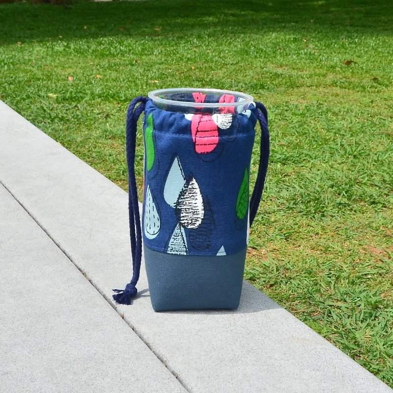 Raindrop beverage bag/water bottle holder/beverage carrier/bunch pocket - ถุงใส่กระติกนำ้ - ผ้าฝ้าย/ผ้าลินิน สีน้ำเงิน