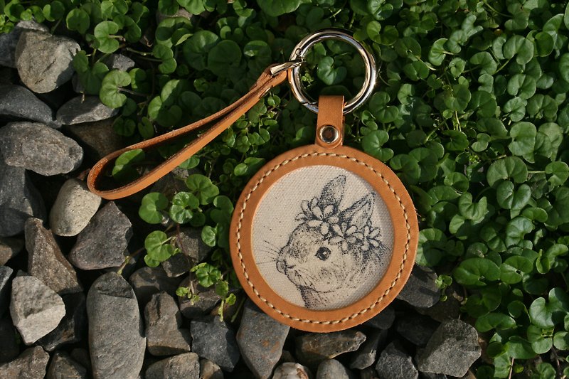 Handmade leather - pet sketch key ring - mini rabbit / can be engraved English name - ที่ห้อยกุญแจ - หนังแท้ สีนำ้ตาล