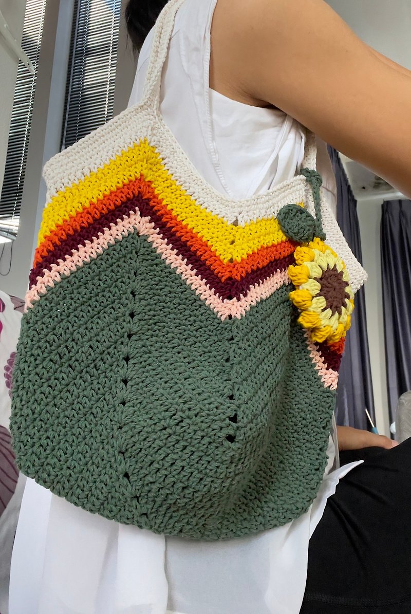 Sun flower bag Granny square Bag, Crochet Bag, Women Bag - Handbags & Totes - Cotton & Hemp Multicolor