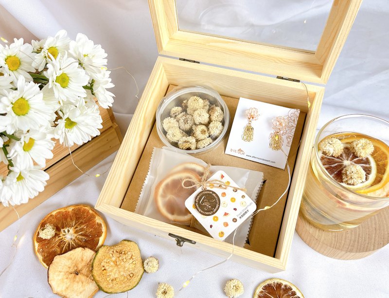 Afternoon Snack│Garden Fruit Tea Set Crystal Flower Earrings/Resin Earrings - Baihang Group - Tea - Fresh Ingredients White