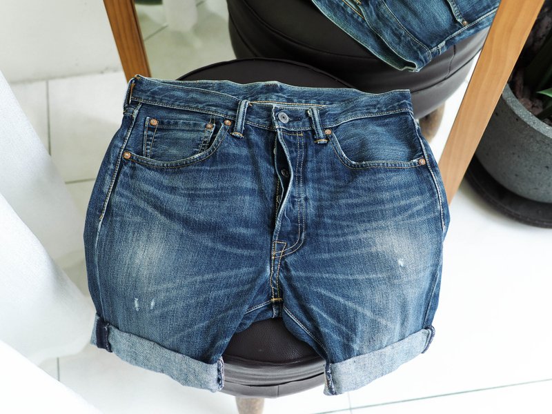 levis / 501 W31 破壞刷色青春 男牛仔短褲 自改古著 vintage - 男短褲/工作短褲 - 棉．麻 藍色