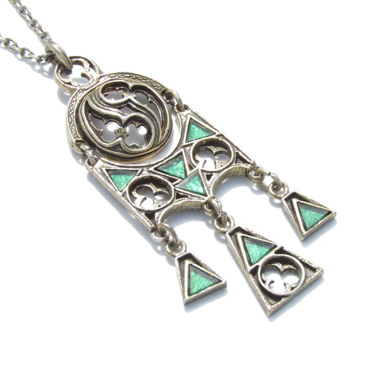 50s BRITAIN Vintage green enamel gothic design necklace - 項鍊 - 其他材質 綠色