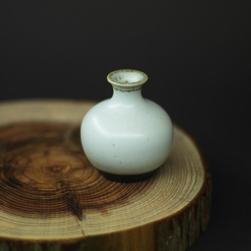 鐵繪口粉青微花器  居家擺飾 手作陶器 - 花瓶/陶器 - 陶 
