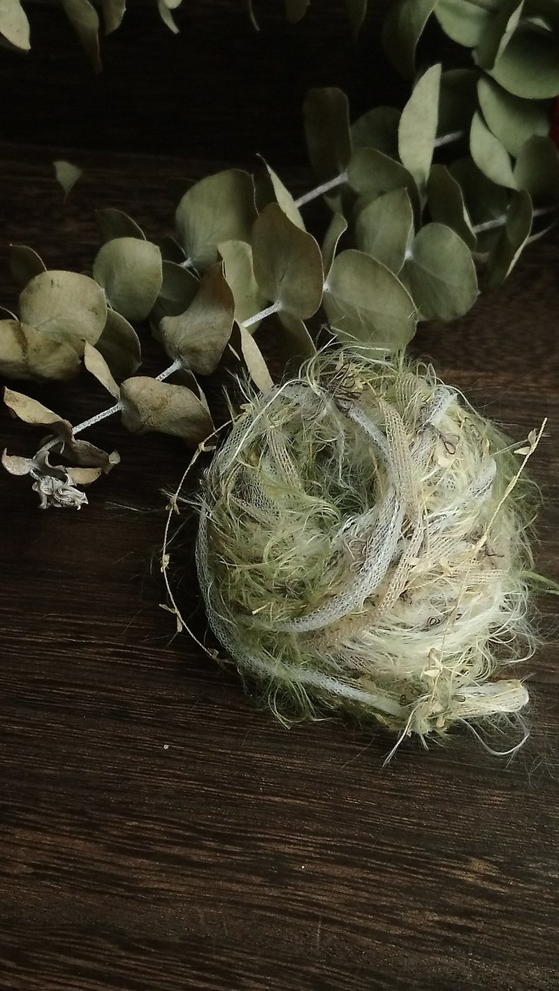 日本混合紗線　100公分 - 編織/刺繡/羊毛氈/縫紉 - 聚酯纖維 綠色