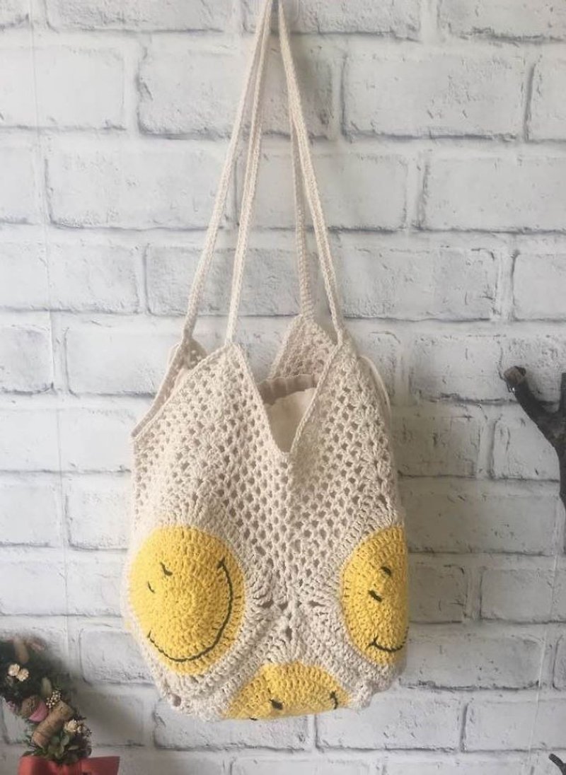 Handmade Cotton Big Smile Large Capacity Woven Bag (With Inner Bag)/Shoulder Bag/Shopping Bag/Vacation Bag ~ Beige - กระเป๋าแมสเซนเจอร์ - ผ้าฝ้าย/ผ้าลินิน 