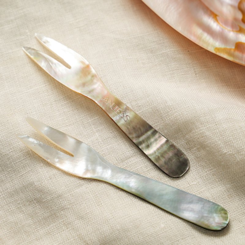 Black Jade Mussel Fork - ช้อนส้อม - เปลือกหอย สีเทา