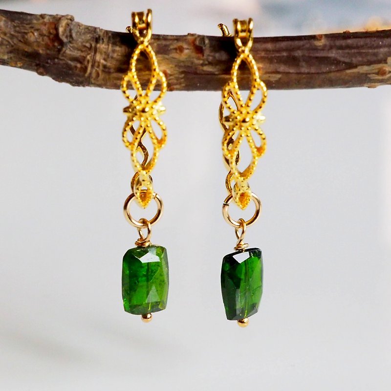 Emerald Gold | Cut Chrome Diopside‧Silver Gold Plated Earrings/ Clip-On - ต่างหู - เครื่องประดับพลอย สีเขียว