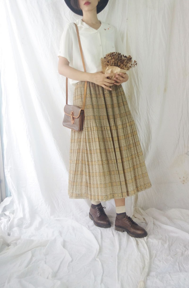 ヴィンテージトレジャーハント - 花のスカートの折り目暖かい日焼けライン - スカート - ポリエステル イエロー