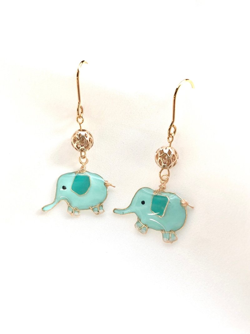 Hand painted green elephant earrings - ต่างหู - โลหะ สีเขียว